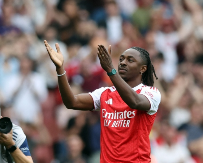 埃泽致胜进球后畅谈感受：感恩、尊重与成长交织