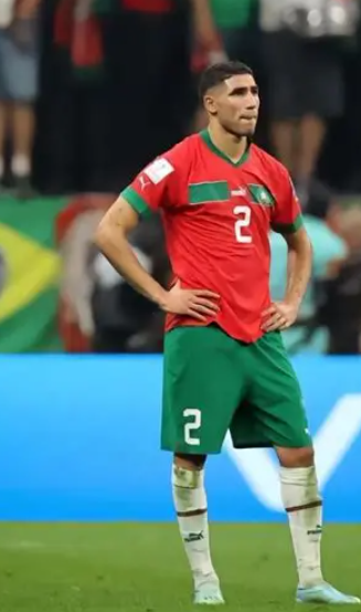 阿什拉夫伤后发文展坚韧,感恩球迷关怀显风度