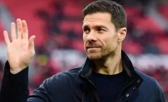 皇<a href='/news/tag/956.html' style='color: blue;'>马赛</a>前发布会：阿隆索谈战巴列卡诺及球队近况