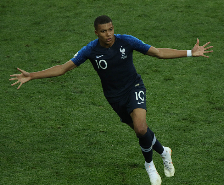 CBS欧冠节目聚焦：贝尔、亨利剖析利物浦1 - 0皇<a href='/news/tag/956.html' style='color: blue;'>马赛</a>事