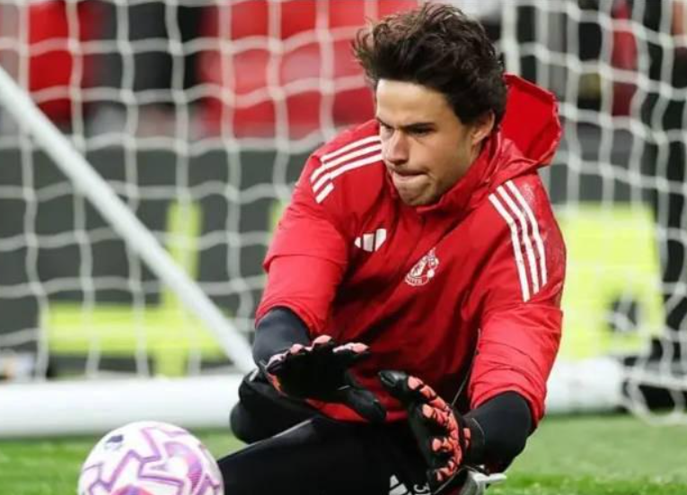 曼联战平热刺:拉门斯首发后不败战绩引关注