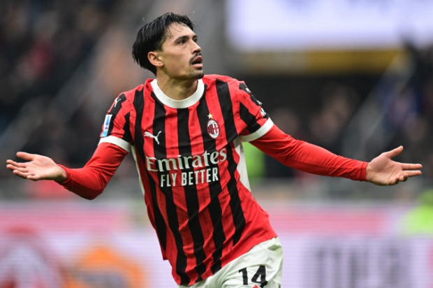 赖因德斯谈世预赛关键战、联赛替补经历与家族<a href='/news/tag/328.html' style='color: blue;'>足球</a>遗憾