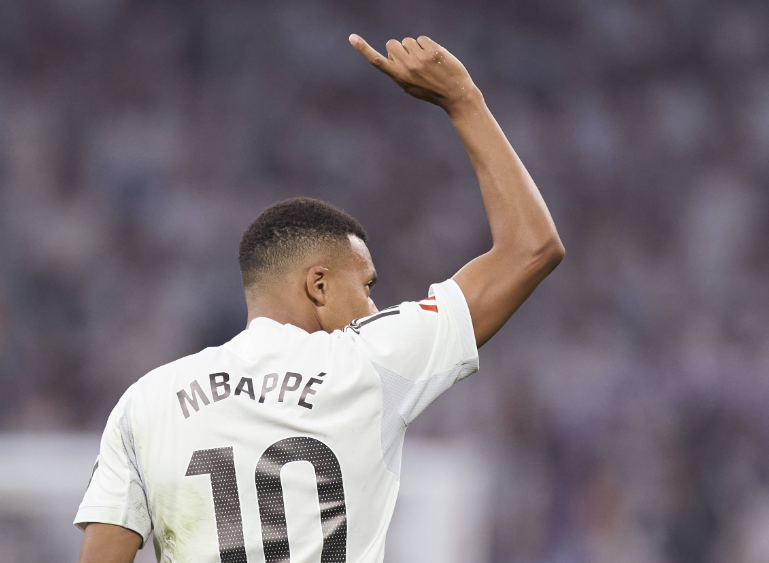 深度剖析：姆巴佩与巴黎圣日耳曼法律纠纷背后的法律逻辑与走向