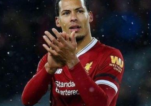 欧冠赛场：埃因霍温爆冷胜利物浦，队长斯豪滕畅谈赛后感想