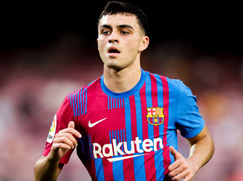 佩德里等球员回归,弗里克盼巴萨逆袭争冠