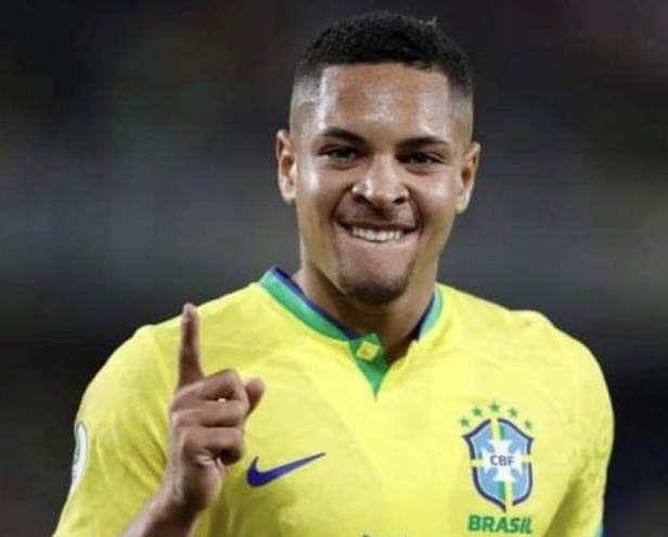 维托&middot;罗克：从巴甲崛起，剑指<a href='/news/tag/557.html' style='color: blue;'>世界杯</a>舞台