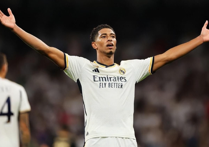 贝林厄姆：<a href='https://energensemi.com/news/tag/286.html' style='color: blue;'>皇马</a>阵中的关键驱动者与战术多面手