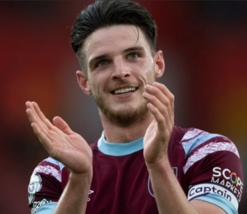 卡拉格评凯塞多：受与赖斯比较影响，需从红牌吸取教训