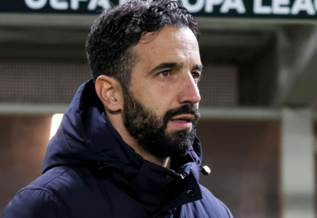 曼联迎战西汉姆联前夕:阿莫林谈团队精神与球员复出