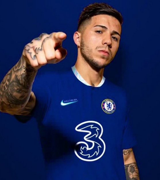 恩佐更换经纪公司，新东家背景引关注